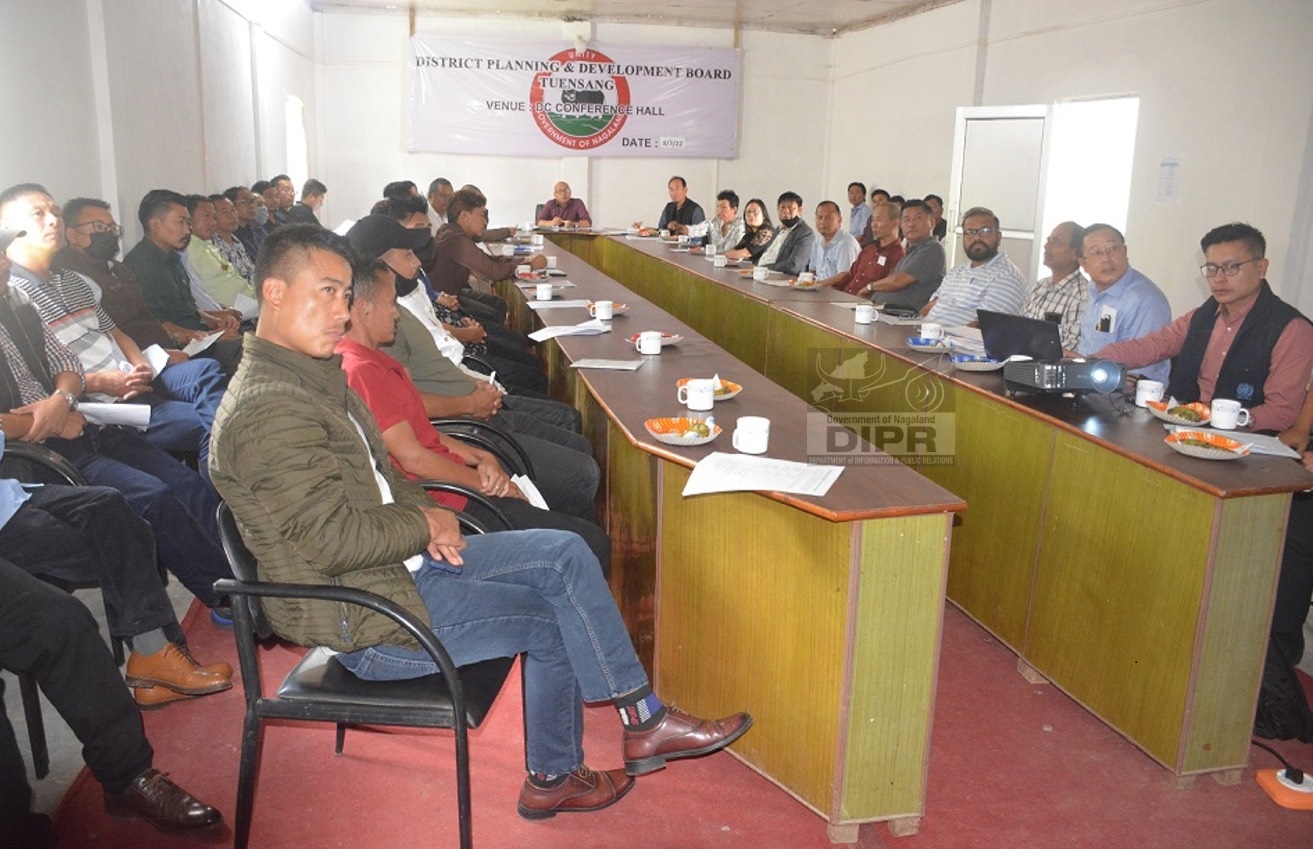 TUENSANG DPDB DISCUSSES SEVERAL ISSUES