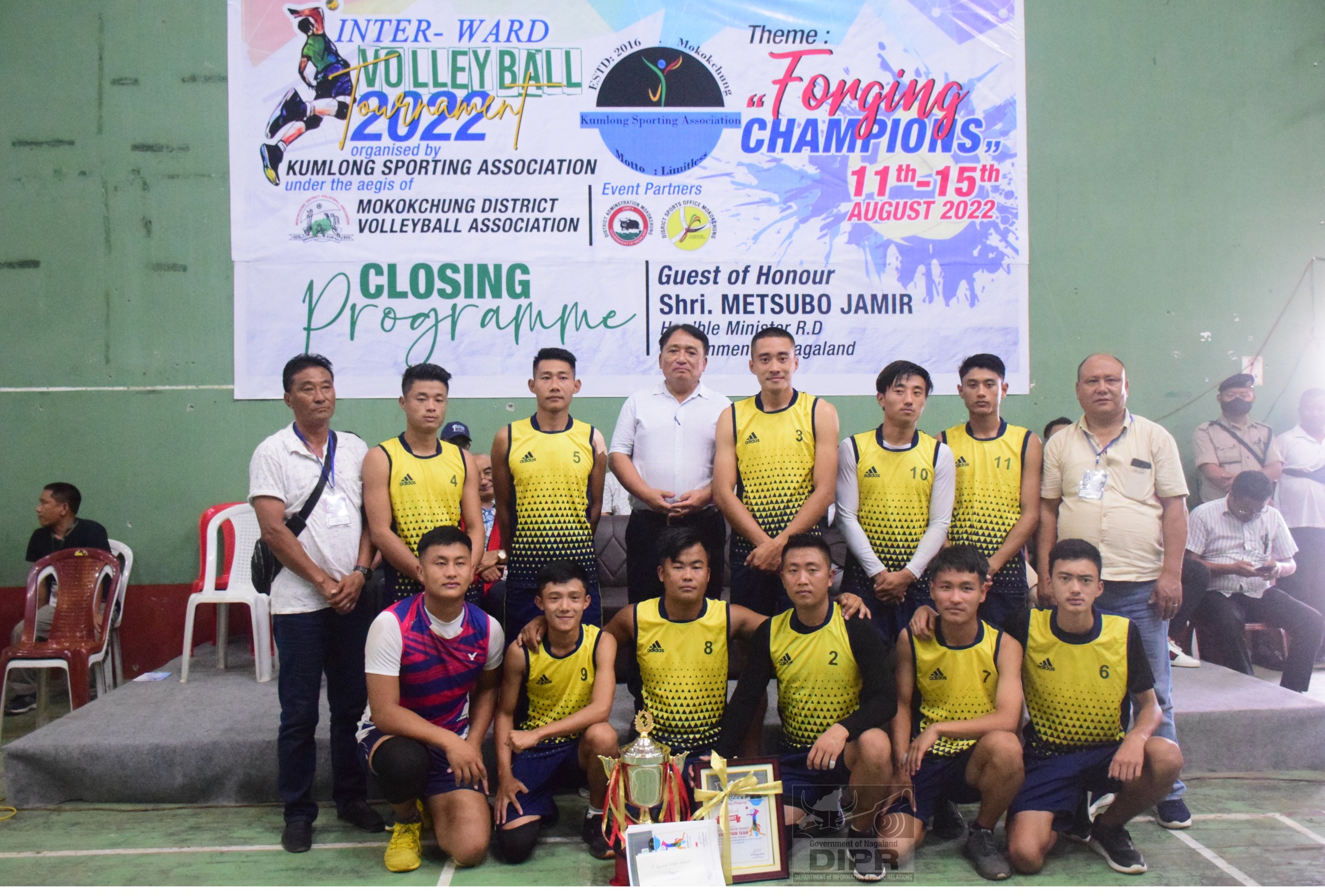 Metsubo Jamir   graced the Prize Distribution ceremony of the Inter Ward Volleyball Tournament 2022 at Mokokchung