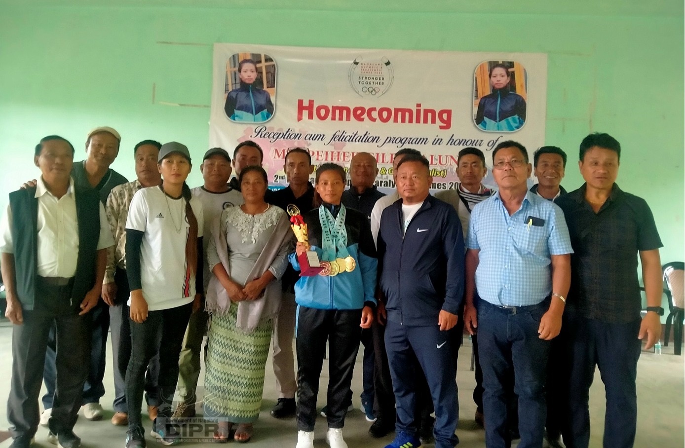 GOLD MEDALIST PEIHEITEILE ESALUNG FELICITATED