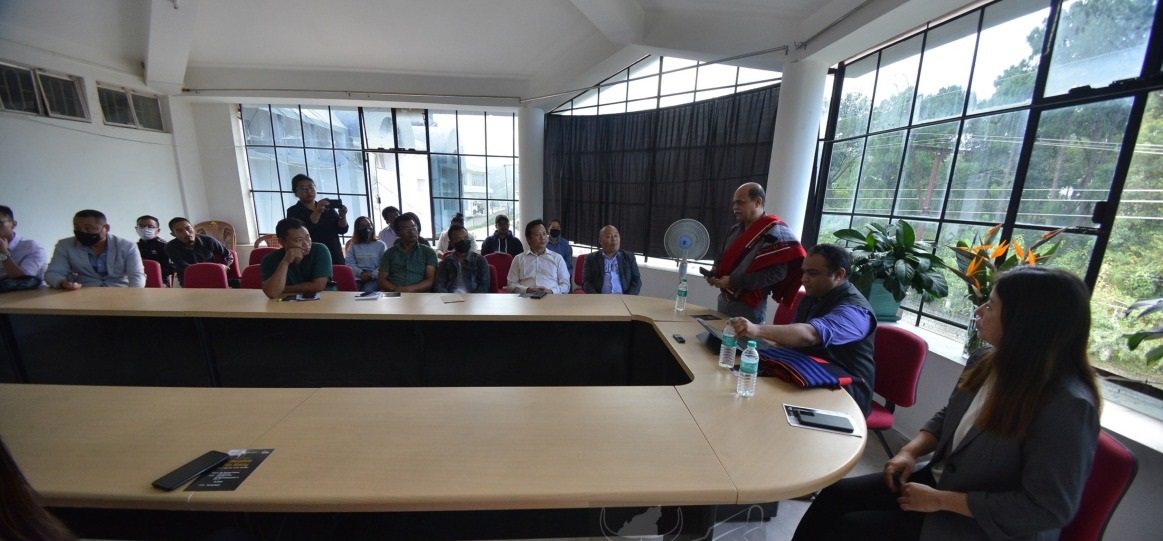 ​​​​​​​SMARTPHONE FILMMAKING TRAINING UNDERWAY AT DIPR