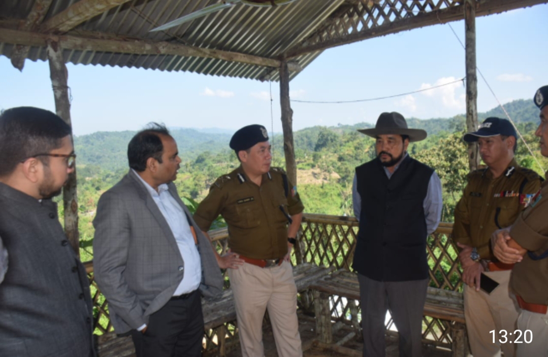DY CM PATTON VISITS LAMHAINAMDI INCIDENT SITE