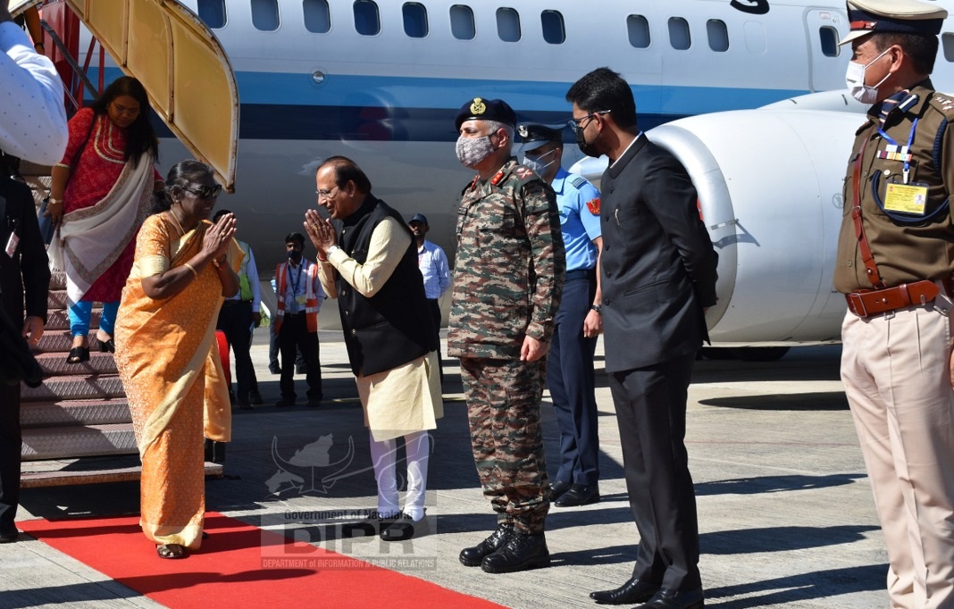 President of India by Governor of Nagaland & Assam at Dimapur Airport