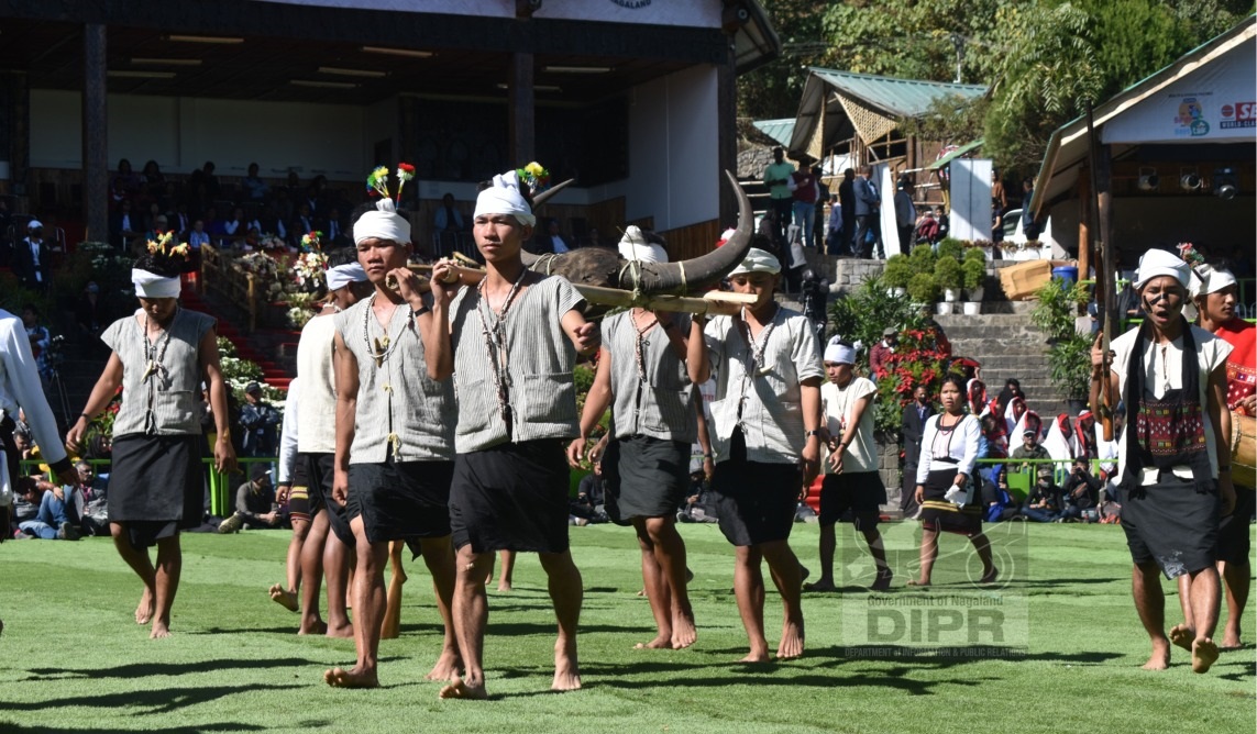 Kuki cultural troupe performing Savailhun